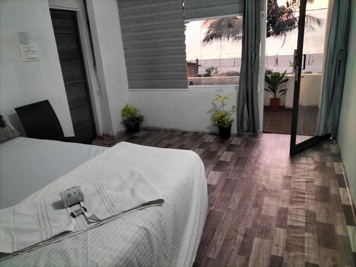 Funky Art Beach House Alappuzha Εξωτερικό φωτογραφία