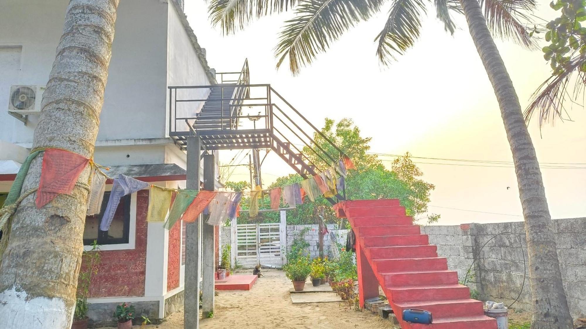 Funky Art Beach House Alappuzha Εξωτερικό φωτογραφία